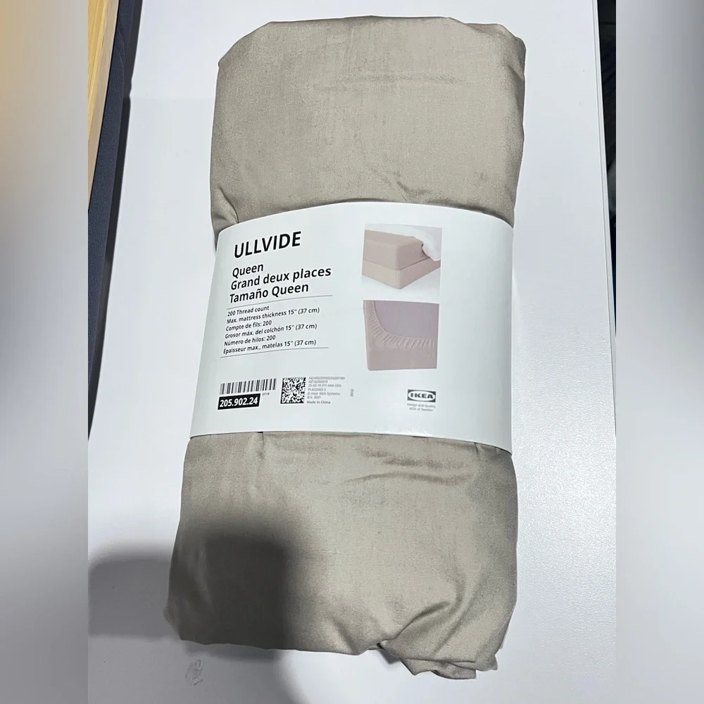 IKEA Queen Size Fitted Sheet- Cream